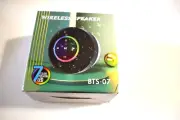 WIRELESS SPEAKER 7 PULSATING LED COLORS BUILT-IN MIC WHITE BTS-07