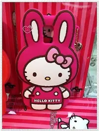 在飛比找Yahoo!奇摩拍賣優惠-小公主日本精品♥ Hello Kitty 公仔娃娃小兔造型 
