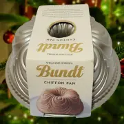 New Nordic Ware Cast Aluminum Chiffon Bundt Pan Baking Pan ~ Christmas Gift!