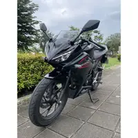 在飛比找蝦皮購物優惠-Cbr150r/二手機車/輕檔車/二手檔車/仿賽/Honda