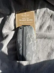 Oak and Reed Neoprene Waist Pouch/Bag Travel-Running-On The Go Gray Camo
