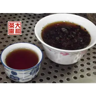 2001年-龍馬百年、同慶號250克，熟茶磚(紅印。乾倉存放(牛皮紙包裝)，口感甜稠接近紅茶的蜜香甘甜。A312-9