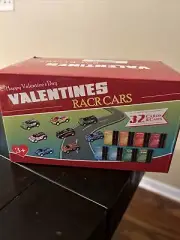 32 Pc Valentines Day Gifts Cards w/Race Cars Pull Back Cars Toy Party Birthday