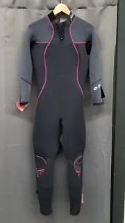 Bare Nixie Ultra Women's 5mm wetsuit