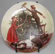 Knowles Decorative Plate "Christmas"