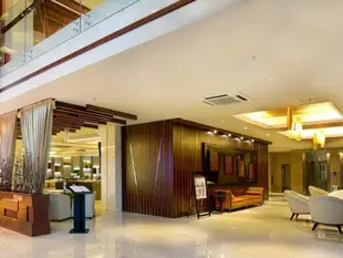 大三角洲飯店Grand Delta Hotel