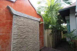 AnB 芭堤雅游泳池 2 居紅色別墅酒店Anb Pool Villa 2Br Red in Pattaya