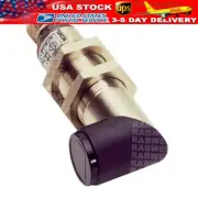 A● SICK VTF18-3N5440 Photoelectric proximity sensor ,NPN ,New