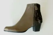 $595 Stuart Weitzman Womens Zipzipzip Ankle Boots US 6.5
