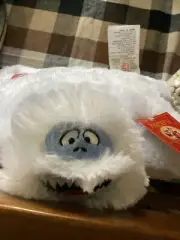 Bumbles Abominable Snowman Pillow Pet from Rudolph Red Nosed Reindeer NWT 50th