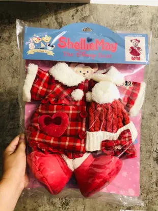 （現貨）東京迪士尼  冬季 聖誕節 冬日  達菲 雪莉玫 傑拉多尼 畫家貓 史黛拉兔 S號玩偶 玩偶衣服