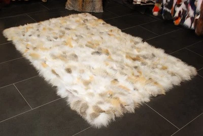4355 Golden Island Fox Rug Genuine Pelt Carpet Real Fox Fur Runner Fox Pieces