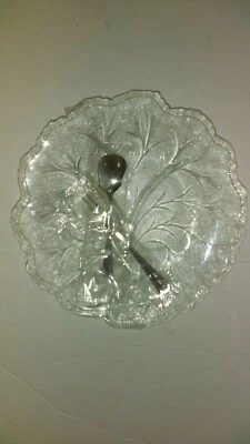 Oneida Silversmiths Fork & Spoon With 3 Section Glass Tidbit Server