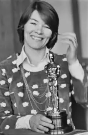 Glenda Jackson holding her Academy Award for Best Actress OLD PHOTO