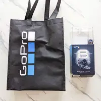 在飛比找蝦皮購物優惠-Gopro 8 hero 二手 七成新 運動相機 含配件