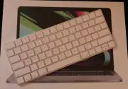 NEW Apple Magic Keyboard White Silver Wireless Bluetooth Authentic