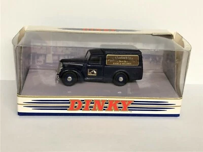 Dinky DY8-B 1/43 Scale 1948 Commer 8 CWT Van His Master's Voice Diecast Truck