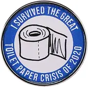 [COLORFUL BLING] I Survived The Great Toilet Paper Crisis Of 2020 Brooch Cartoon Toilet Paper Enamel Lapel Pin Shirt Bag Decoration Funny Badge Jewelry Accessories