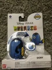 Disney Pixar Transforming Dory Hatch Figure