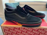 Vans Old Skool Skate Shoes Black Flame Wall Canvas Low Suede Toe Size Mens 6