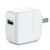 在飛比找Yahoo!奇摩拍賣優惠-「大發倉儲」全新 店面出清 Apple 12W USB iP