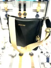 Michael Kors Jet Set Travel Small Crossbody Handbag Messenger Bag Purse- Black
