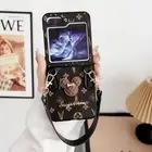 For Samsung Galaxy Z Flip 6 Flip 5 Flip 4 3 Luxury Retro Hand Strap Leather Case