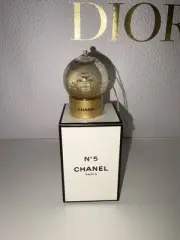 CHANEL VIP GIFT Mini Snow Globe NEW & AUTHENTIC