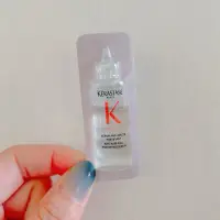 在飛比找蝦皮購物優惠-KERASTASE 巴黎卡詩 粉漾芯生頭皮調理精華 3.5m