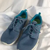 在飛比找蝦皮購物優惠-《二手》Nike Roshe Run