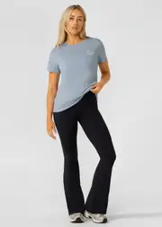 [Lorna Jane] Lotus T-Shirt in Blue, Size - Small S Glacier Blue