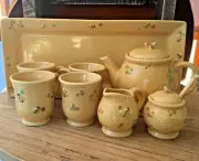 WILLIAMS SONOMA HONEYCOMB Honeybee Bee Ceramic Tea Set