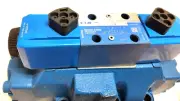 New EATON Vickers Danfoss DG4V-3-6C-M-C-S7-60 Solenoid Directional Control Valve