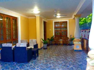 內貢博經濟型別墅Negombo Budget Villa