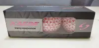在飛比找Yahoo!奇摩拍賣優惠-日本熱銷KAEDE比賽球阻力低 三層球 粉紅櫻花高爾夫球一盒