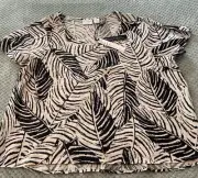 NWT Nicole Miller Linen Short Sleeve Pullover Women's Top Plus 1X Leaf Print