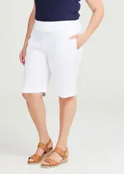 [Taking Shape] Taking Shape Expose Short Size 20 in White, Viscose - Plus Size Women's Shorts White