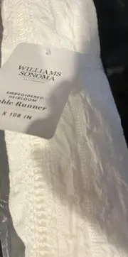 Williams Sonoma Embroidered Heirloom Table Runner stripe white 16 108 New tags