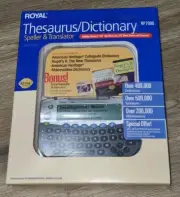 ROYAL THESAURUS DICTIONARY SPELLER & TRANSLATOR ELECTRONIC HANDHELD RP7000 NEW
