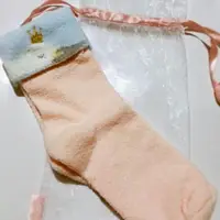 在飛比找蝦皮購物優惠-日本Narue天鵝腳跟保溼襪