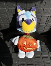 Bluey Spooky Halloween Pumpkin With Cape Decoration Plush Vampire Greeter New