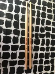 A pair of drum sticks, Eco Line, American hickory, 5 B