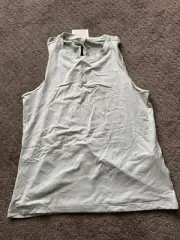 Fabletics Women’s Blake Open Back Tank Soft Grey Heather Size M $49.95