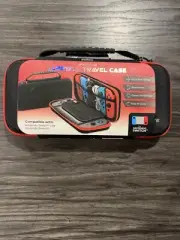 NINTENDO SWITCH CARRYALL TRAVEL BLACK CASE NEW, a little damaged paper packaging