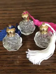 Three Cute mini perfume bottles with Tassels In Clear Glass Styles