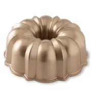 NEW Nordic Ware Original Bundt Pan