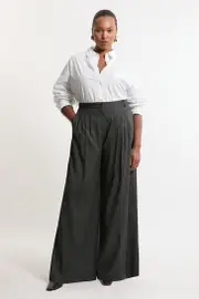 Plus Size Tailored Wide Leg Darted Pants