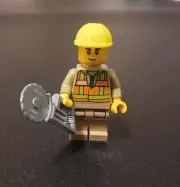NEW LEGO Minifigure Construction Worker With Saw City