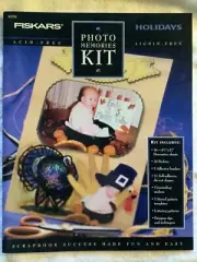 FISKARS Photo Memories Kit Booklet HOLIDAYS 16 pages scrapbooking stickers new