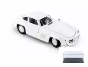 DIECAST CAR & DISPLAY CASE MERCEDES-BENZ 300SL WHITE WELLY 24064/4D 1/24 SCALE